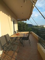 Beautiful & Cosy 5-bedroom Villa - Peloponnese