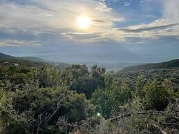 Beautiful & Cosy 5-bedroom Villa - Peloponnese