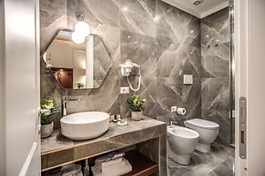 Tree Charme Augusto Luxury Suites