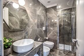 Tree Charme Augusto Luxury Suites