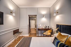 Tree Charme Augusto Luxury Suites