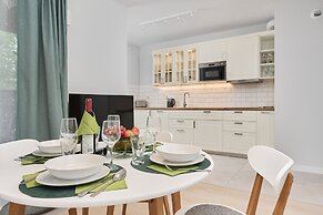 Wrocław Apartment Gwiaździsta by Renters