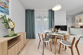 Wrocław Apartment Gwiaździsta by Renters