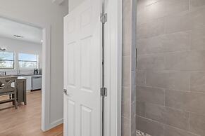 Pecan Farm Garden Haus 2 Bedroom Cottage by Redawning