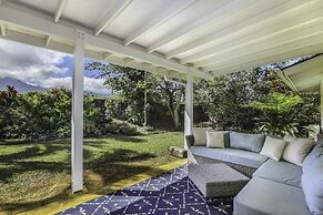 Hale Iolani 3 Bedroom Home by RedAwning