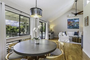 Hale Iolani 3 Bedroom Home by RedAwning