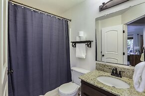 Hale Iolani 3 Bedroom Home by RedAwning