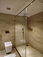 The creek boutique resort & spa