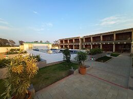 The creek boutique resort & spa