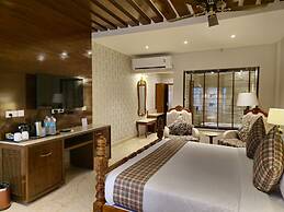 The creek boutique resort & spa