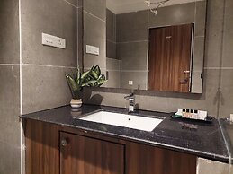 The creek boutique resort & spa