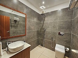 The creek boutique resort & spa