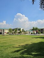 The creek boutique resort & spa