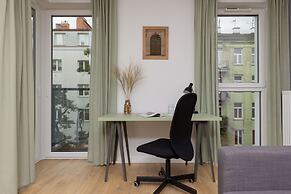 Warszawa Stalowa Apartment by Renters