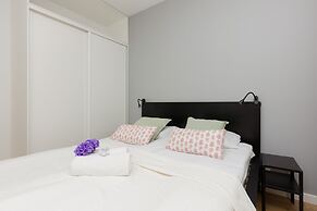 Warszawa Stalowa Apartment by Renters