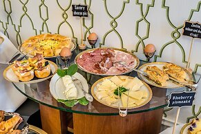 Mangili Garden Hotel