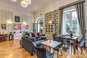 Mangili Garden Hotel