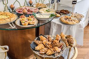 Mangili Garden Hotel