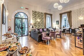 Mangili Garden Hotel