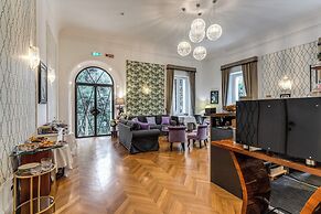 Mangili Garden Hotel