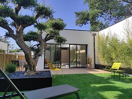 Appart Hôtel & Spa La Villa Du Port