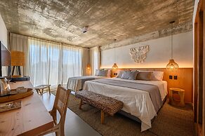 Ambar Hotel