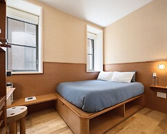 Untitled at 3 Freeman Alley