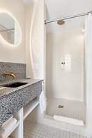 Untitled at 3 Freeman Alley