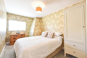 Dovecote Farm House