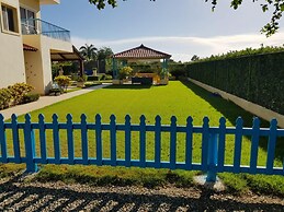Amazing House at La Isabela