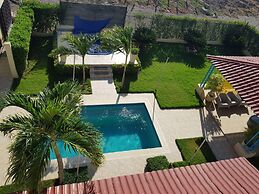 Amazing House at La Isabela