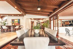 Luxurious Maison Larimar at Casa de Campo