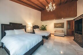 Luxurious Maison Larimar at Casa de Campo