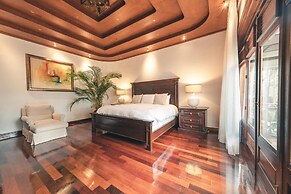 Luxurious Maison Larimar at Casa de Campo