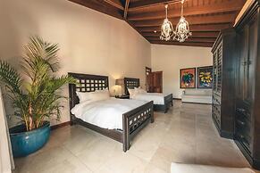 Luxurious Maison Larimar at Casa de Campo