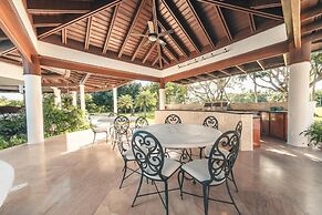 Luxurious Maison Larimar at Casa de Campo