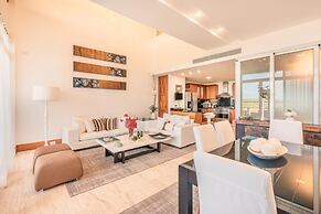 Modern 2br-apartment w Golf View at Casa de Campo