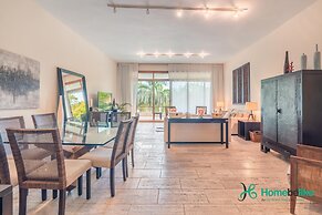 Be Relaxed at This 2BR apt at Casa De Campo C2