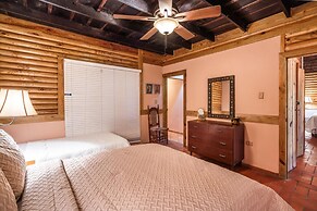 Cozy Villa Close to the Rive in Arroyo Frio