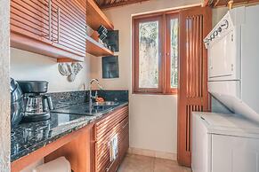 Tropical Villa With Pool at Green Village B843