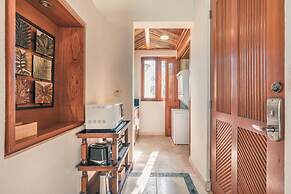 Tropical Villa With Pool at Green Village B843