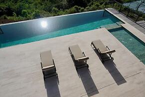 Playa Flamingo Beautiful new 5-br Oceanview Villa - Luxury Casa de Ilu