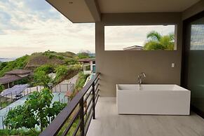 Playa Flamingo Beautiful new 5-br Oceanview Villa - Luxury Casa de Ilu