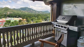 Playa Flamingo Penthouse With Pacific Sunset Views - Flamingo Rose Vis