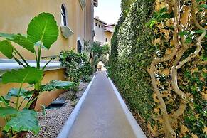 Playa Flamingo Penthouse With Pacific Sunset Views - Flamingo Rose Vis