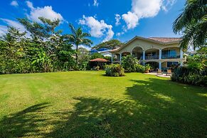 Beachfront Potrero Nice 7-br Villa Chef Included - Casa Royal