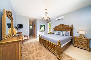 Beachfront Potrero Nice 7-br Villa Chef Included - Casa Royal
