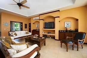 Beachfront Potrero Nice 7-br Villa Chef Included - Casa Royal