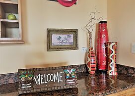 Playa Potrero 4 BR Home Large Saltwater Pool Spectacular Views - Villa