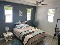 Playa Potrero Modern 3 BR Home Centrally Located - Casa Coastal Sereni